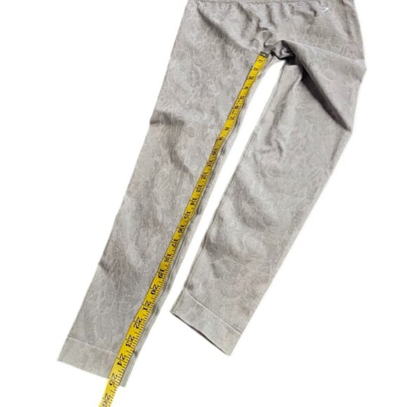 Gymshark Womens Adapt Animal Seamless Leggings, Scrunch Butt, Size XXL - Picture 6 of 8